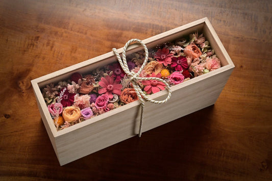 紫ワインとプリザーブドフラワーギフト